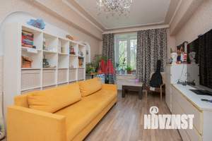 4-к квартира, вторичка, 104м2, 3/5 этаж