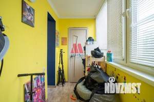 2-к квартира, вторичка, 53м2, 1/6 этаж