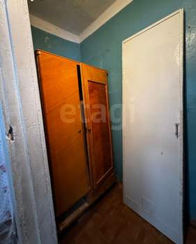 2-к квартира, вторичка, 43м2, 1/5 этаж