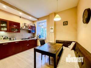 3-к квартира, вторичка, 95м2, 2/5 этаж