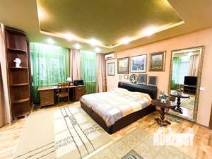 2-к квартира, вторичка, 75м2, 1/5 этаж