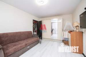 2-к квартира, вторичка, 54м2, 1/10 этаж