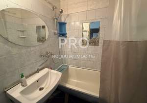 2-к квартира, вторичка, 53м2, 10/10 этаж