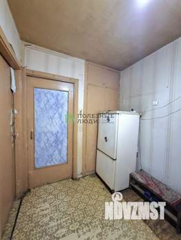 4-к квартира, вторичка, 61м2, 5/5 этаж