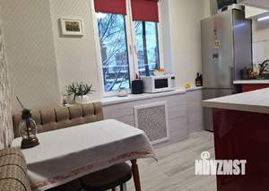 3-к квартира, вторичка, 70м2, 2/4 этаж