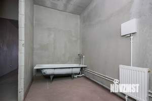 2-к квартира, вторичка, 68м2, 1/18 этаж