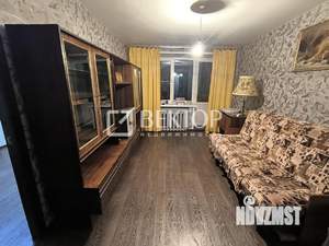 2-к квартира, вторичка, 40м2, 3/5 этаж