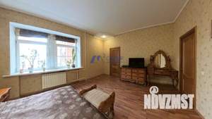 3-к квартира, вторичка, 145м2, 2/4 этаж