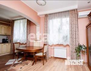 3-к квартира, вторичка, 100м2, 2/4 этаж