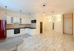 3-к квартира, вторичка, 82м2, 6/12 этаж