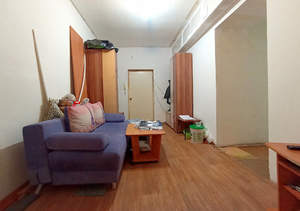 2-к квартира, вторичка, 60м2, 1/5 этаж