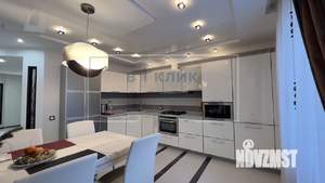 2-к квартира, вторичка, 93м2, 8/10 этаж