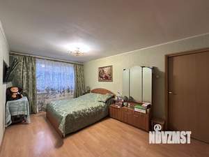 3-к квартира, вторичка, 63м2, 1/5 этаж