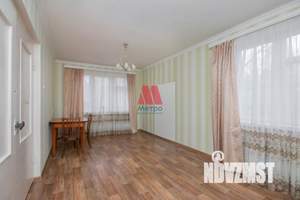 2-к квартира, вторичка, 42м2, 3/5 этаж