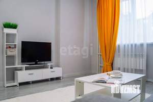 3-к квартира, вторичка, 93м2, 1/5 этаж