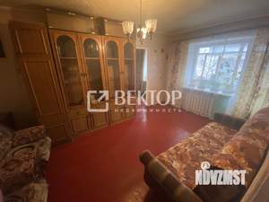 2-к квартира, вторичка, 37м2, 3/3 этаж