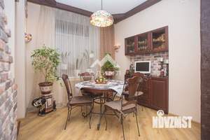 2-к квартира, вторичка, 56м2, 1/4 этаж