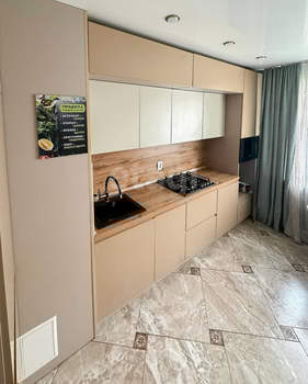 3-к квартира, вторичка, 65м2, 1/10 этаж