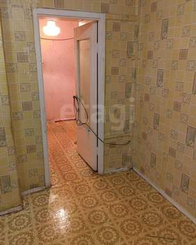 1-к квартира, вторичка, 38м2, 1/9 этаж