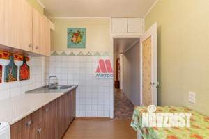 4-к квартира, вторичка, 81м2, 3/5 этаж