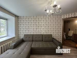 2-к квартира, вторичка, 45м2, 1/5 этаж