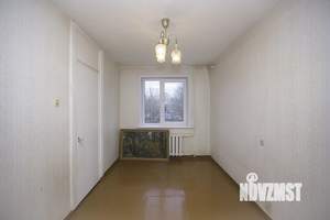 3-к квартира, вторичка, 56м2, 4/5 этаж