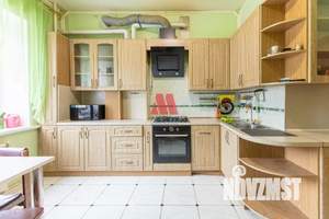 3-к квартира, вторичка, 90м2, 3/5 этаж