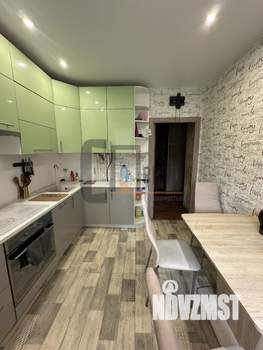 2-к квартира, вторичка, 54м2, 1/4 этаж