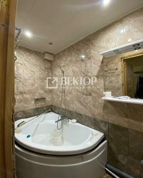 3-к квартира, вторичка, 60м2, 5/5 этаж