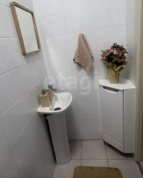 2-к квартира, вторичка, 53м2, 4/17 этаж