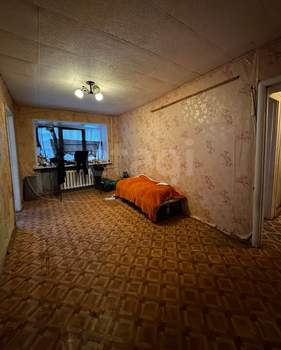 2-к квартира, вторичка, 43м2, 1/5 этаж