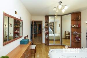 4-к квартира, вторичка, 96м2, 5/10 этаж