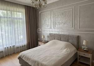 4-к квартира, вторичка, 170м2, 2/2 этаж