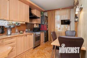 2-к квартира, вторичка, 52м2, 1/5 этаж