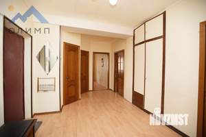 4-к квартира, вторичка, 91м2, 2/5 этаж