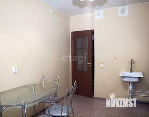 2-к квартира, вторичка, 60м2, 14/17 этаж