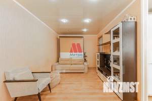 2-к квартира, вторичка, 43м2, 1/5 этаж