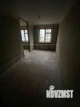 3-к квартира, вторичка, 56м2, 1/5 этаж