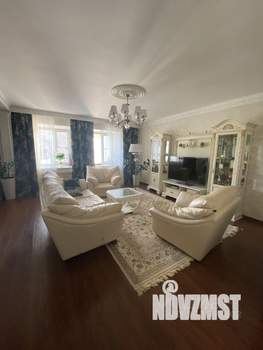 3-к квартира, вторичка, 123м2, 4/4 этаж