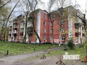 2-к квартира, вторичка, 61м2, 1/4 этаж