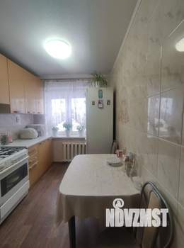 3-к квартира, вторичка, 63м2, 5/5 этаж