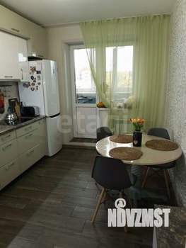 2-к квартира, вторичка, 64м2, 8/17 этаж