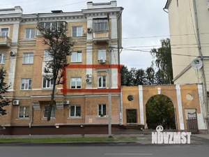 3-к квартира, вторичка, 64м2, 2/4 этаж