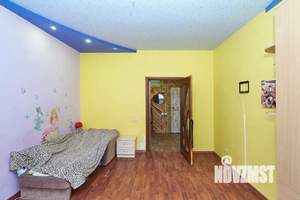 3-к квартира, вторичка, 70м2, 2/2 этаж