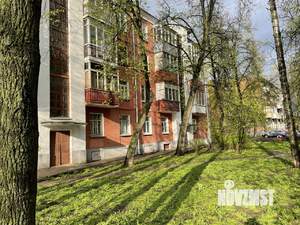 2-к квартира, вторичка, 61м2, 1/4 этаж