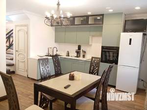 4-к квартира, вторичка, 146м2, 1/2 этаж