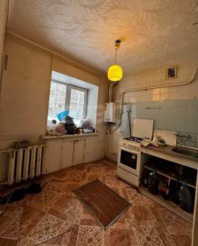 2-к квартира, вторичка, 43м2, 1/5 этаж