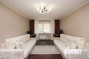 3-к квартира, вторичка, 80м2, 1/4 этаж