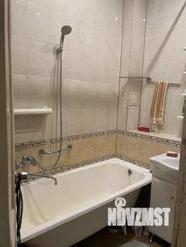 4-к квартира, вторичка, 71м2, 1/4 этаж