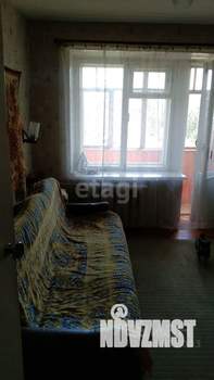 4-к квартира, вторичка, 61м2, 5/5 этаж
